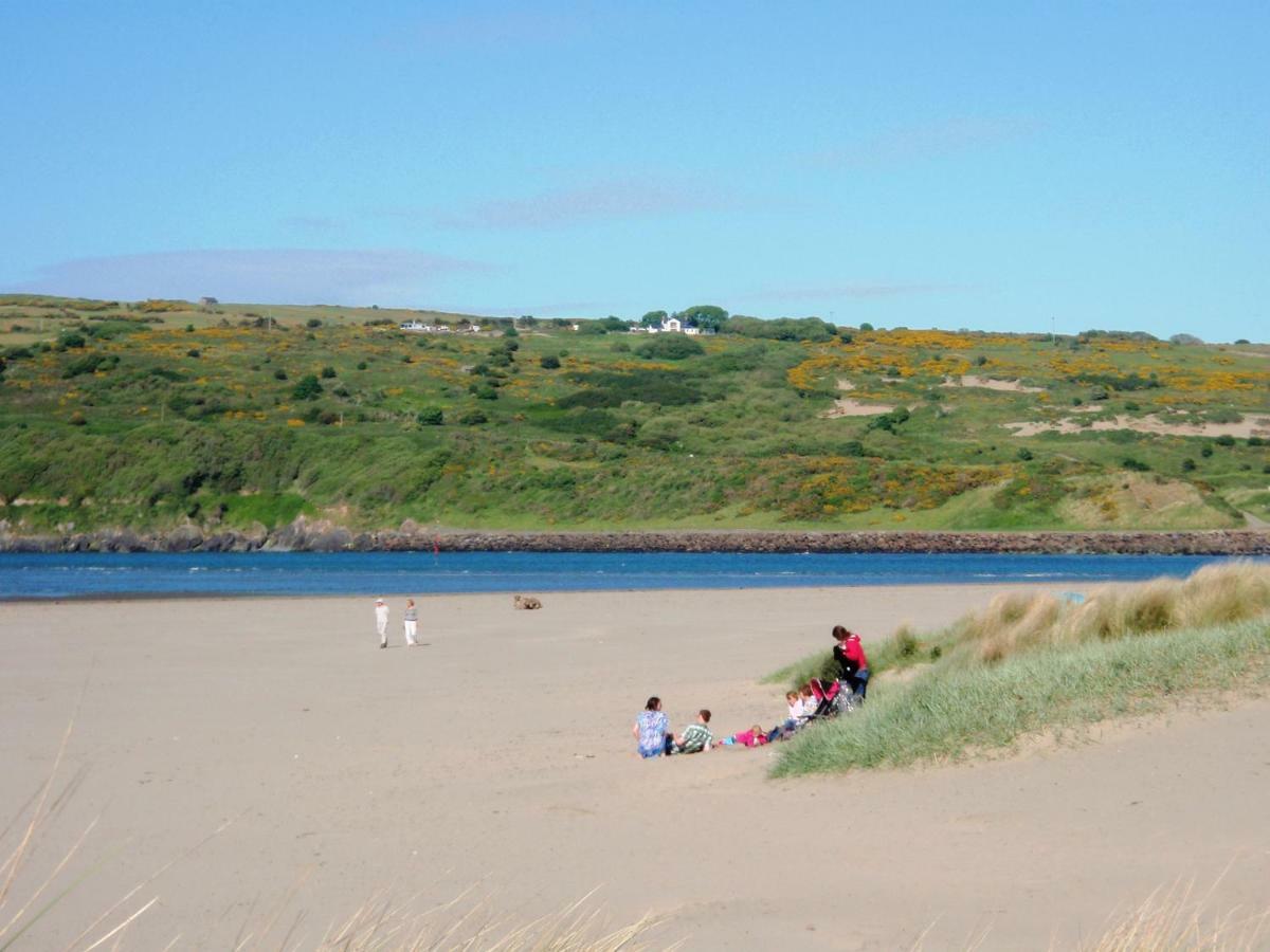 Cardigan Bay Holiday Park Экстерьер фото